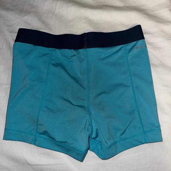 Turquoise Nike Pro shorts - size S - Picture 3 of 3